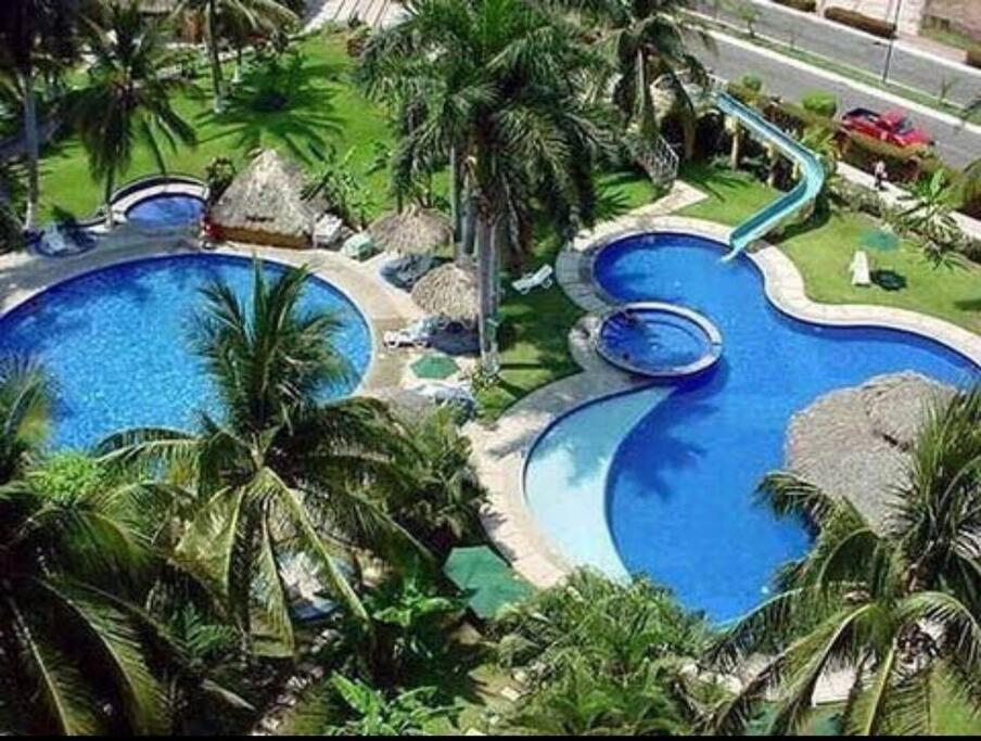 Sol Y Mar. Delfines Ixtapa (Guerrero) Exterior foto